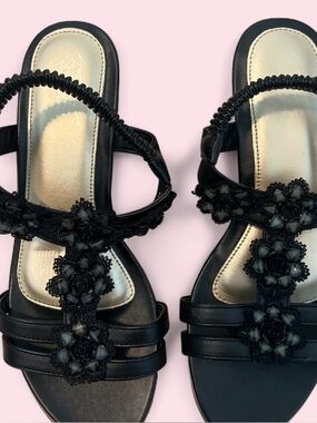 Vintage style wedges